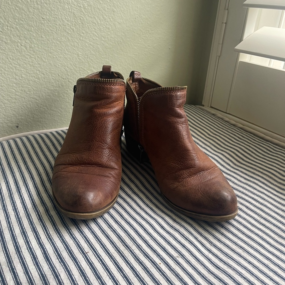 Lucky Brand brown boots 🥾